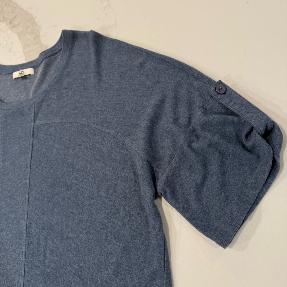 Ya Los Angeles Asymmetrical Round Hem Button Cuff Top Women’s Large Slate Blue - Picture 3 of 7